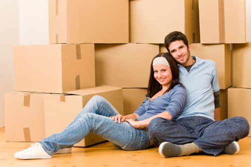 Local moving support for apartments and homes in West Hampstead